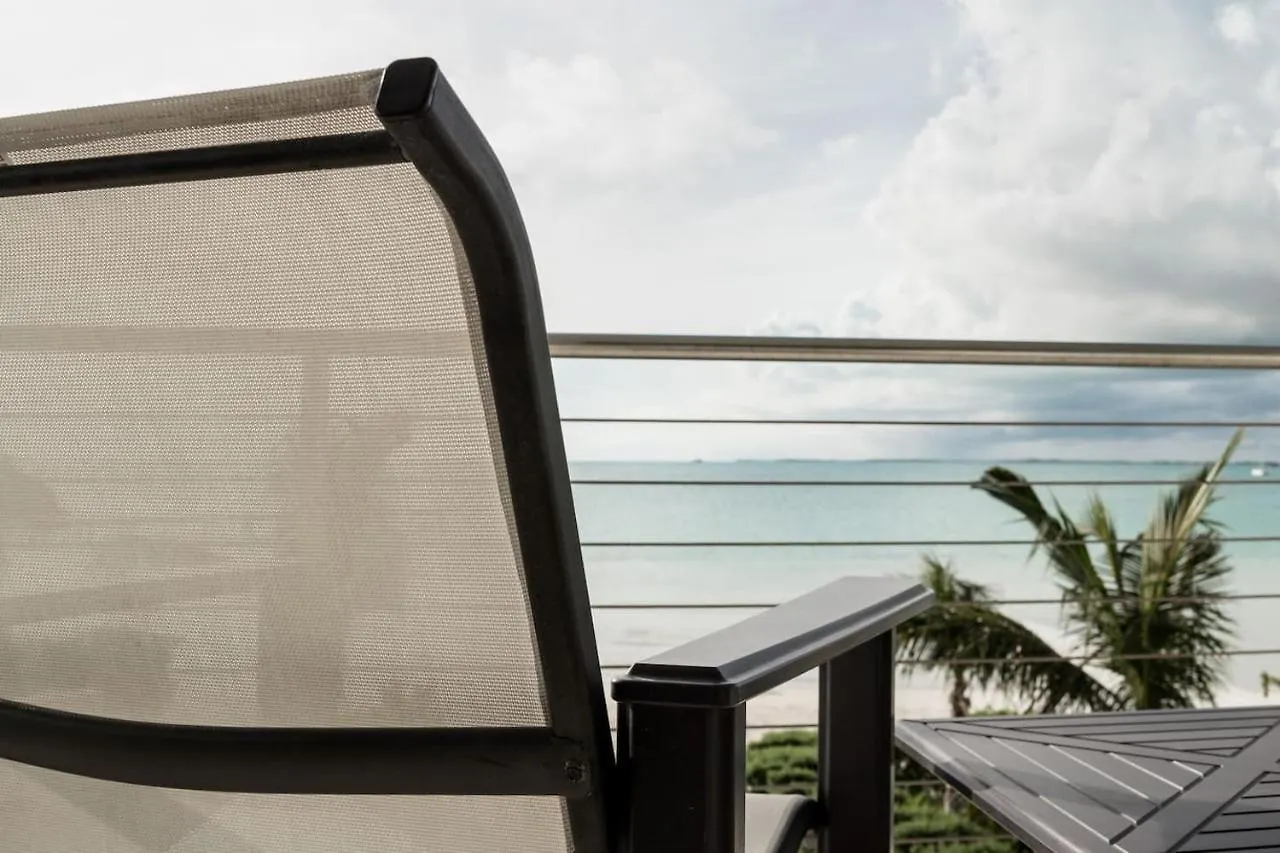SulMare at Sapodilla Bay Luxury villas Taylor Bay Beach
