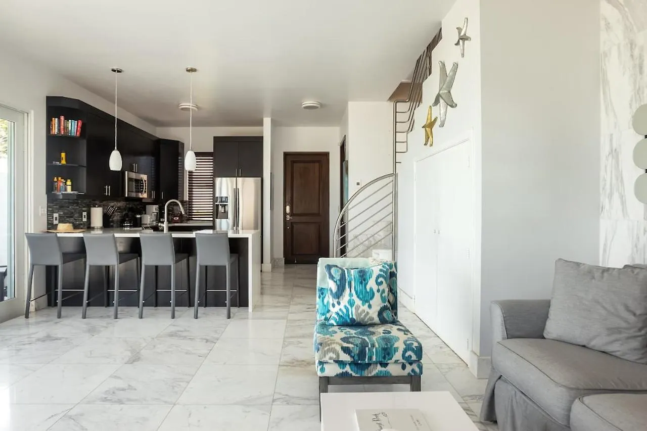 SulMare at Sapodilla Bay Luxury villas Taylor Bay Beach